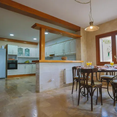 Maribel Villa Inca (Mallorca)